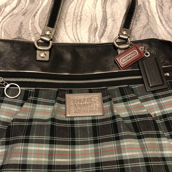 Coach Tote - Picture 3 of 5